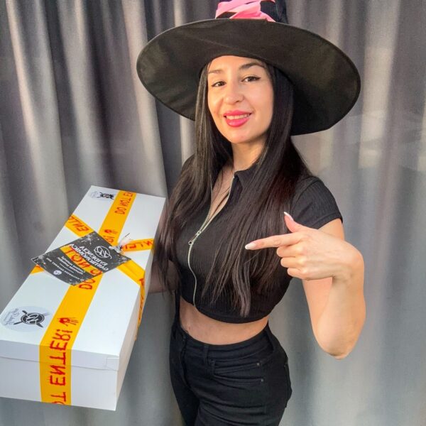 Halloween Gourmet Box (Entregas 29, 30 y 31 de octubre) 35 mix de tapaditos + 17 sorpresas
